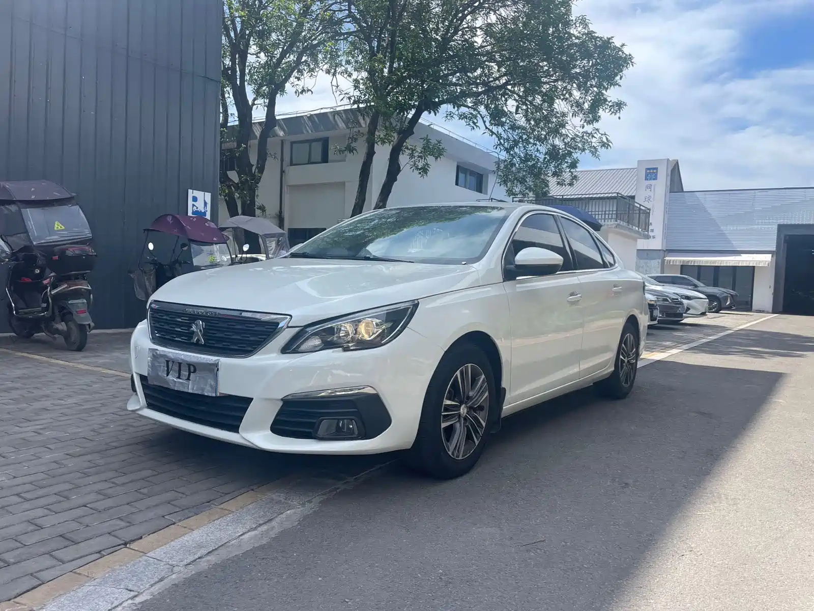 PEUGEOT 308 2016