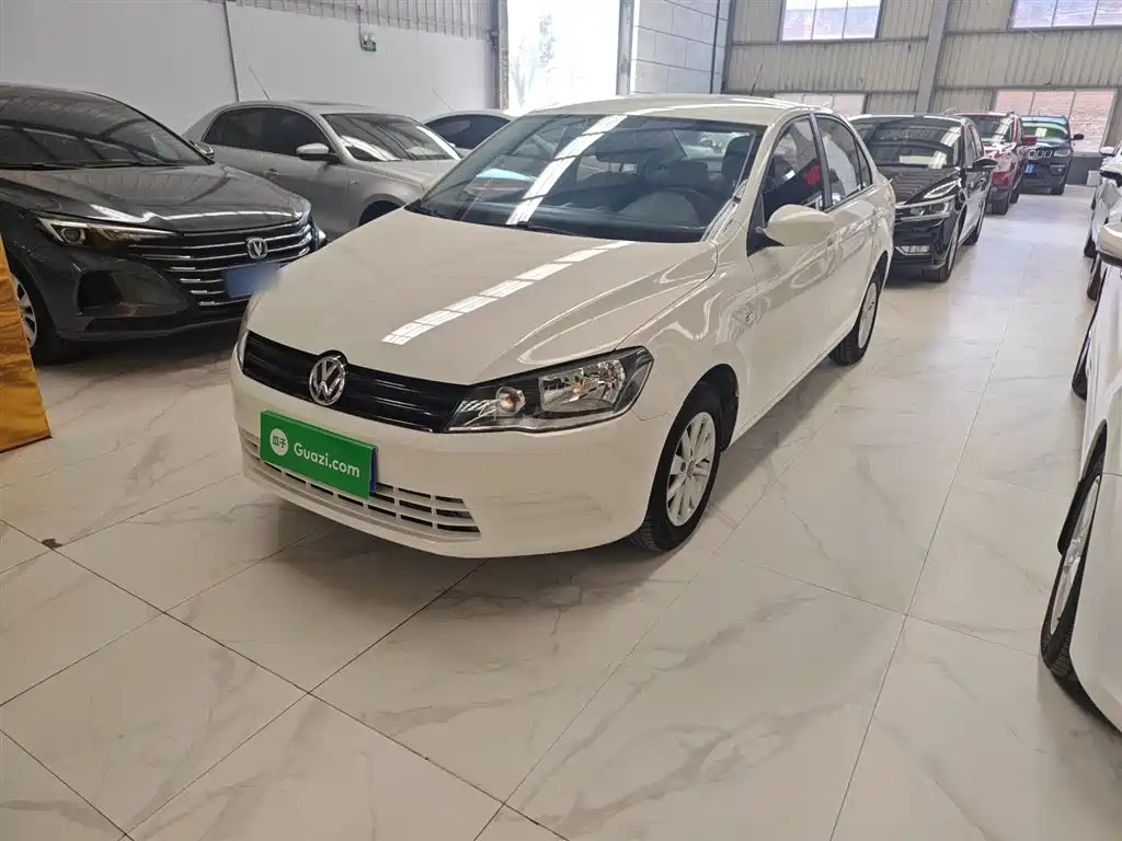 VOLKSWAGEN JETTA 2015