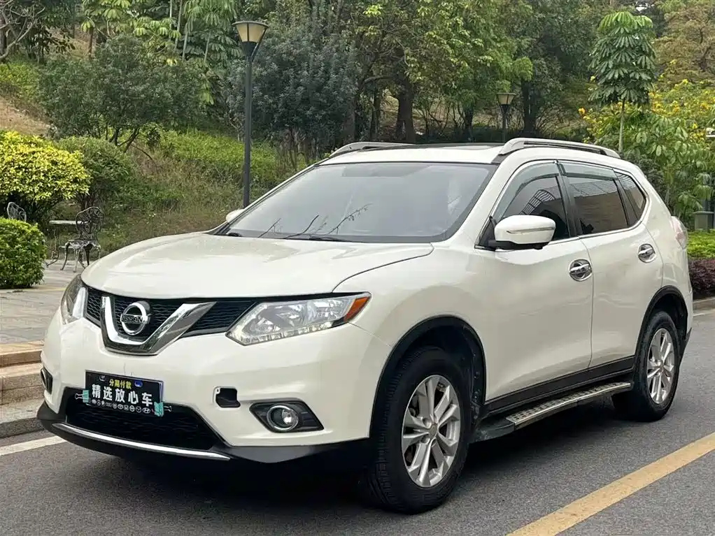 NISSAN X-TRAIL 2014
