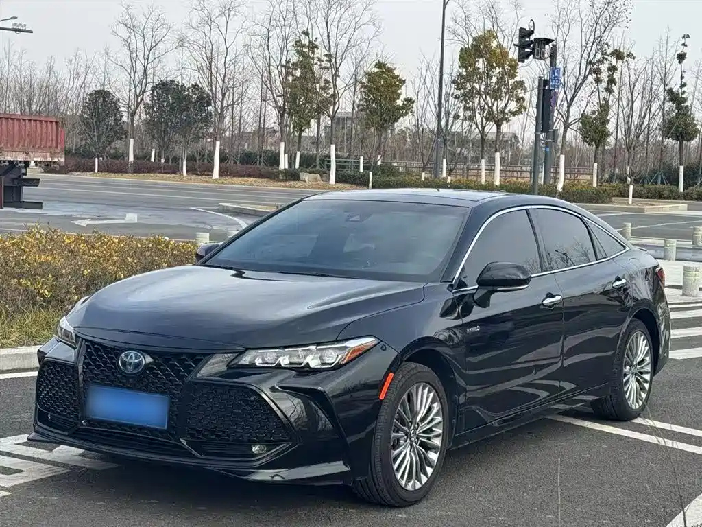 TOYOTA AVALON 2019