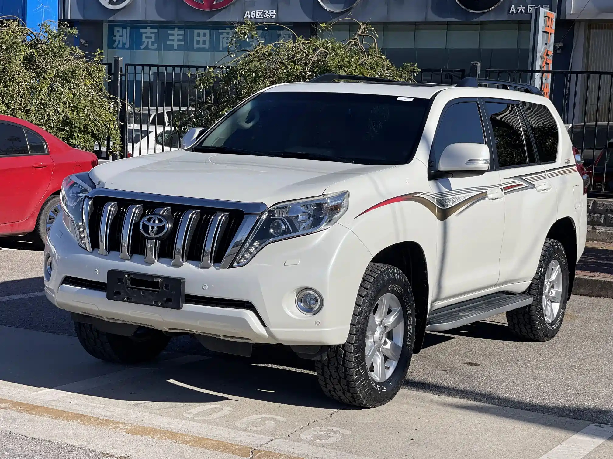 TOYOTA PRADO 2016