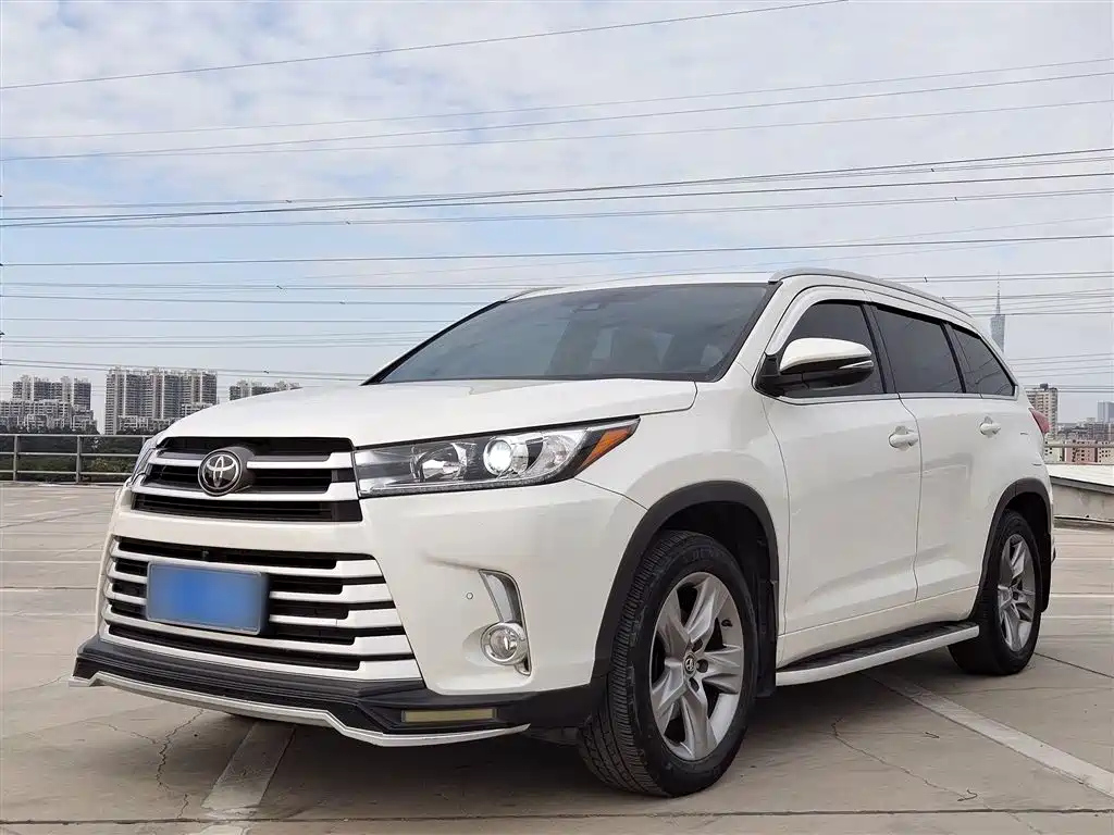 TOYOTA HIGHLANDER 2018