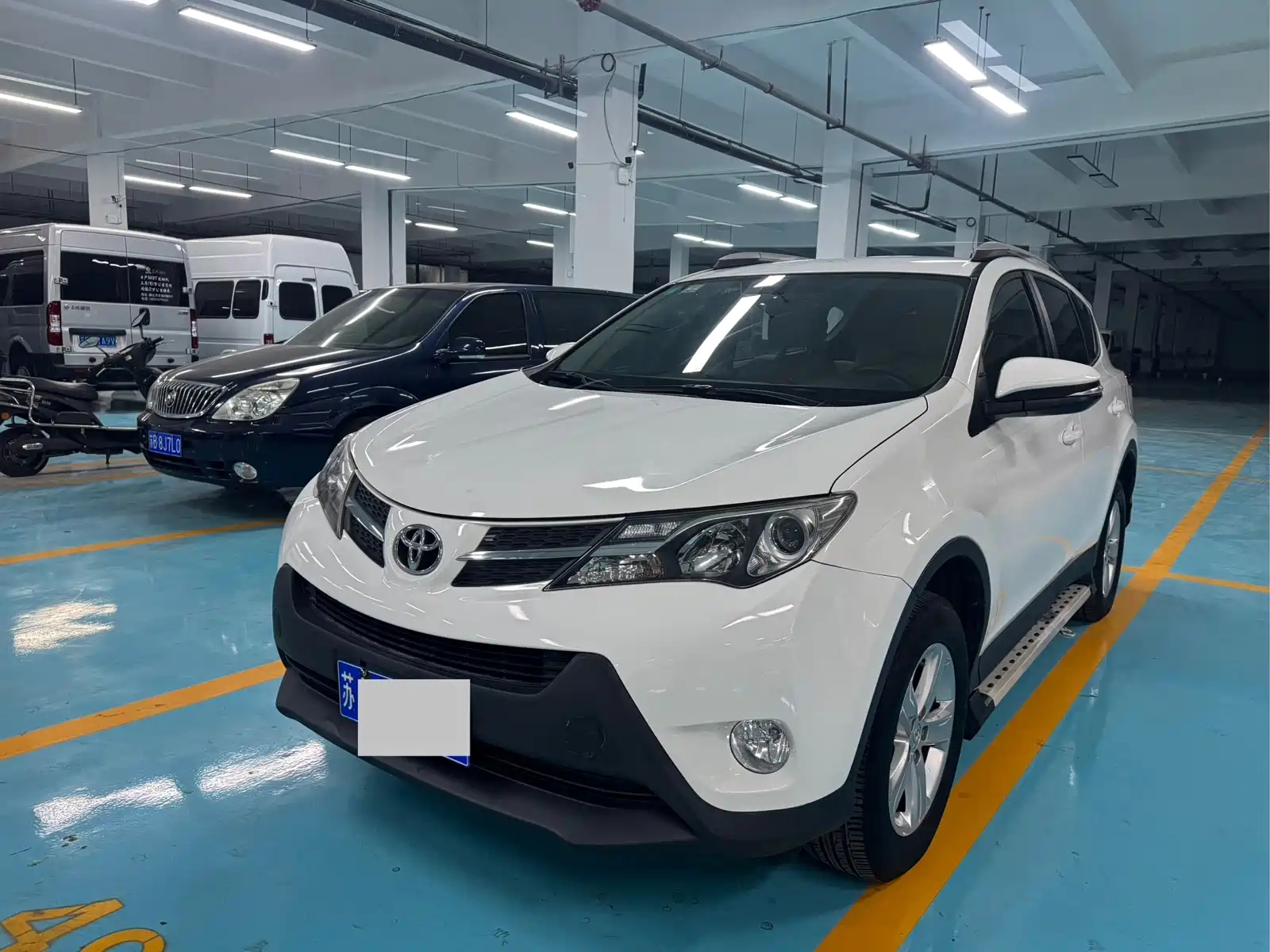 TOYOTA RAV4 RONGFANG 2013