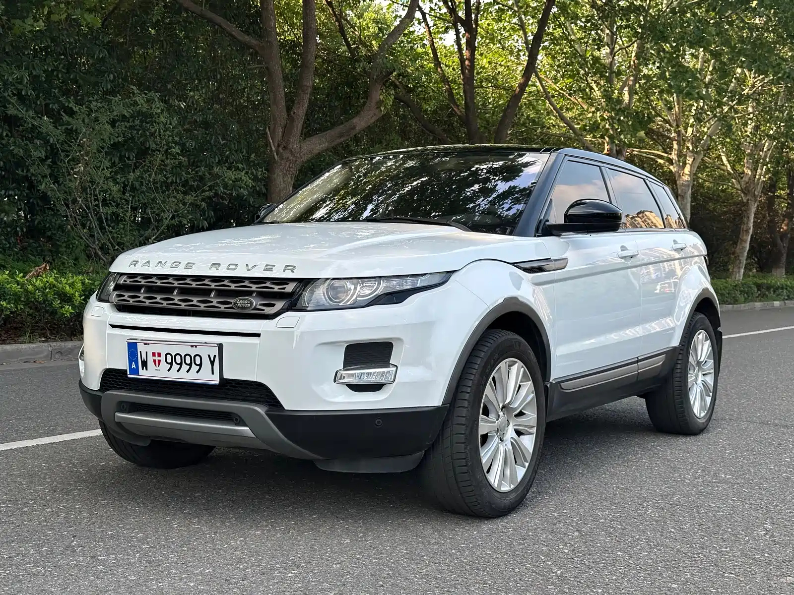 LAND ROVER RANGE ROVER AURORA 2015