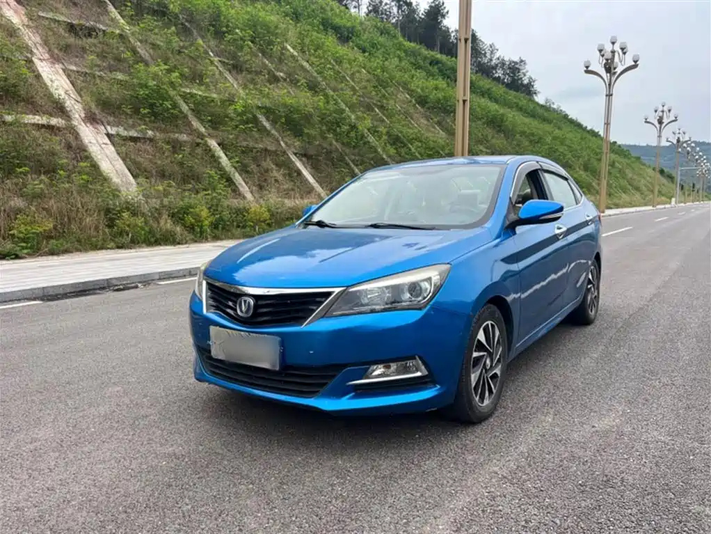 CHANGAN ALSVIN V7 2015