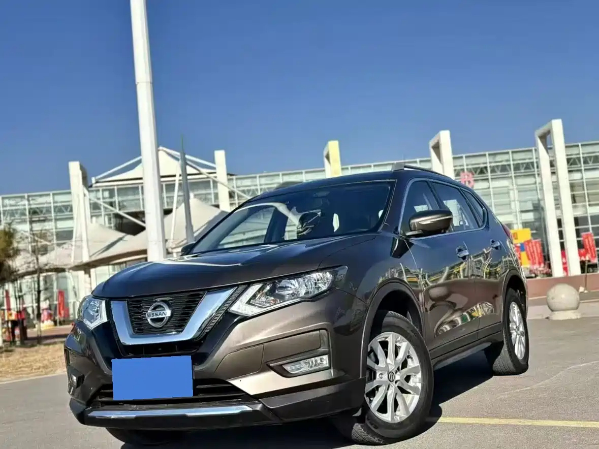 NISSAN X-TRAIL 2019