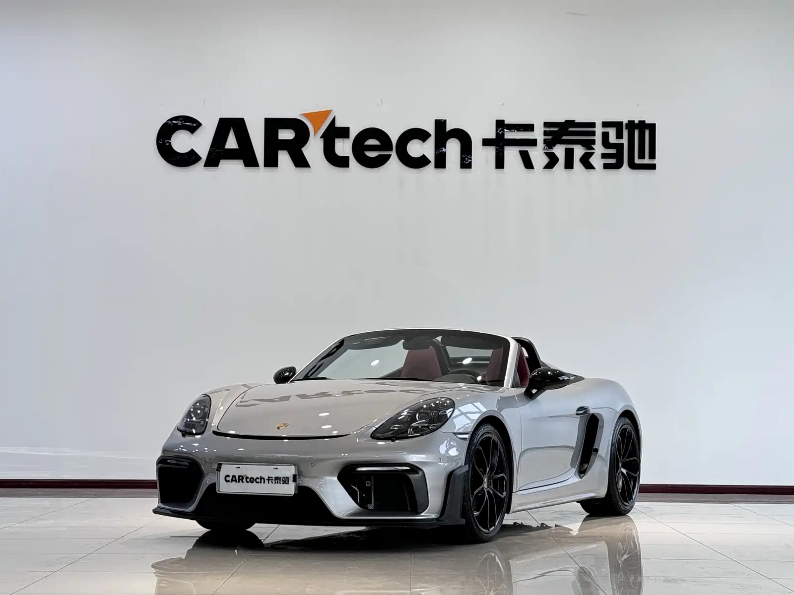 PORSCHE 718 2022