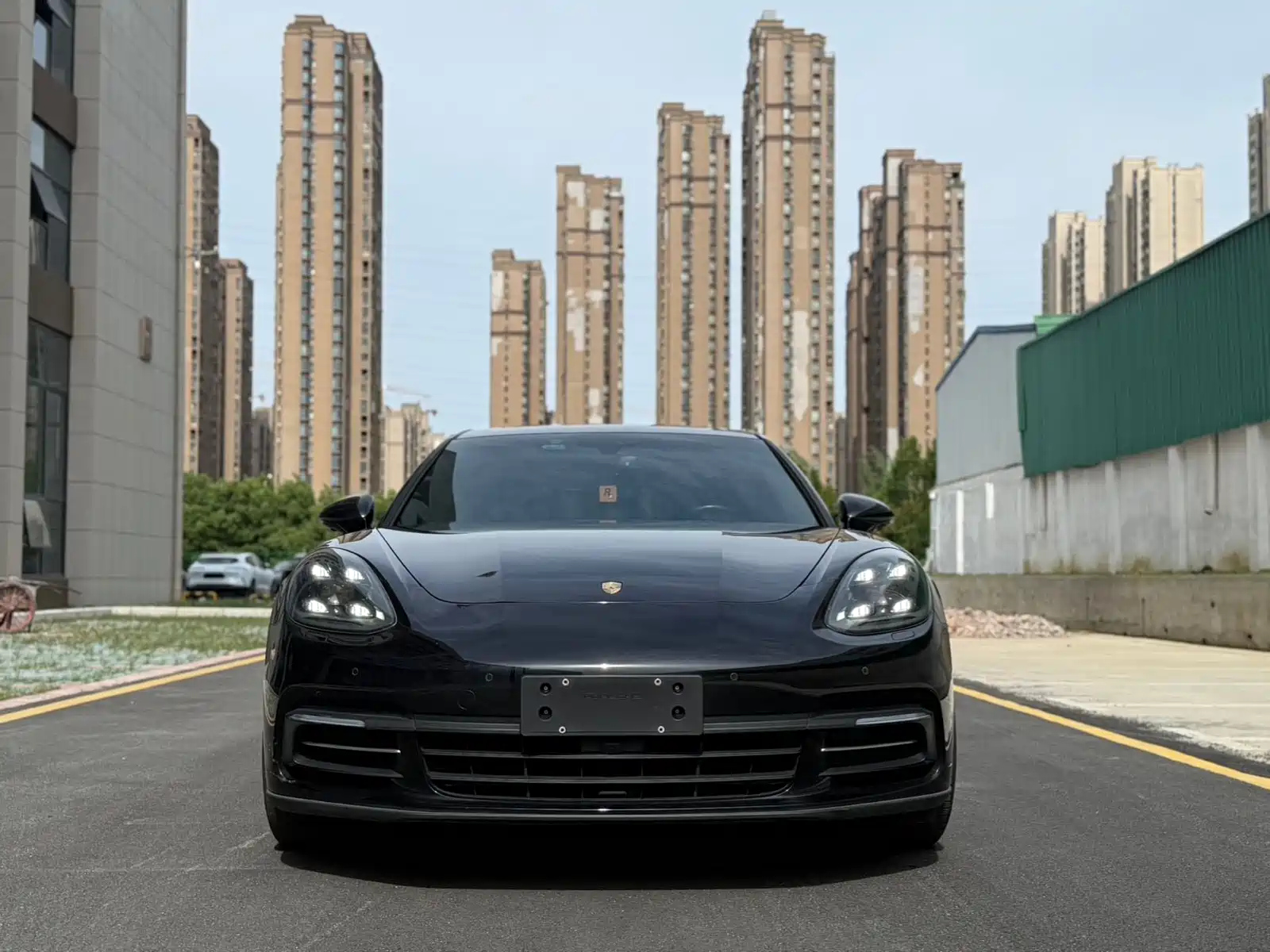 PORSCHE PANAMERA 2017