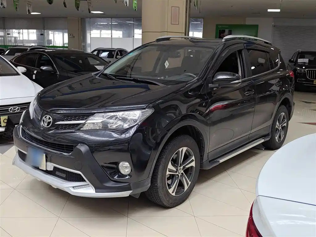 TOYOTA RAV4 RONGFANG 2015
