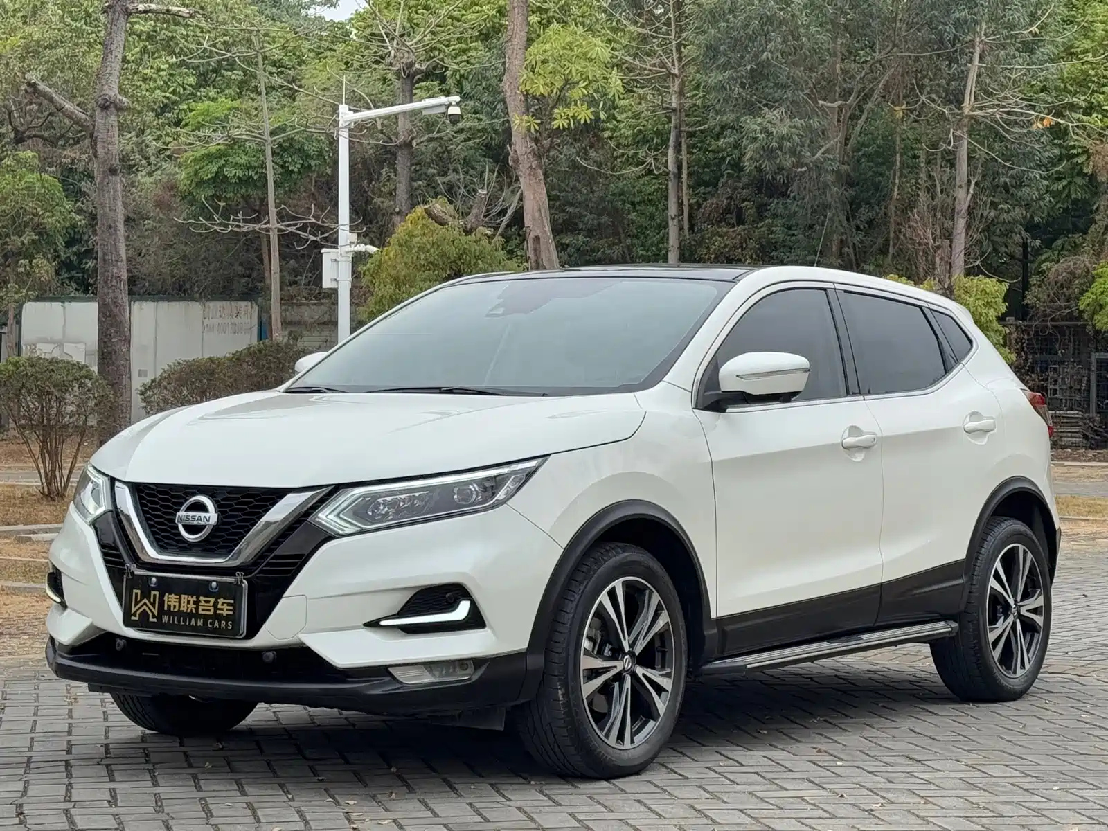 NISSAN QASHQAI 2021