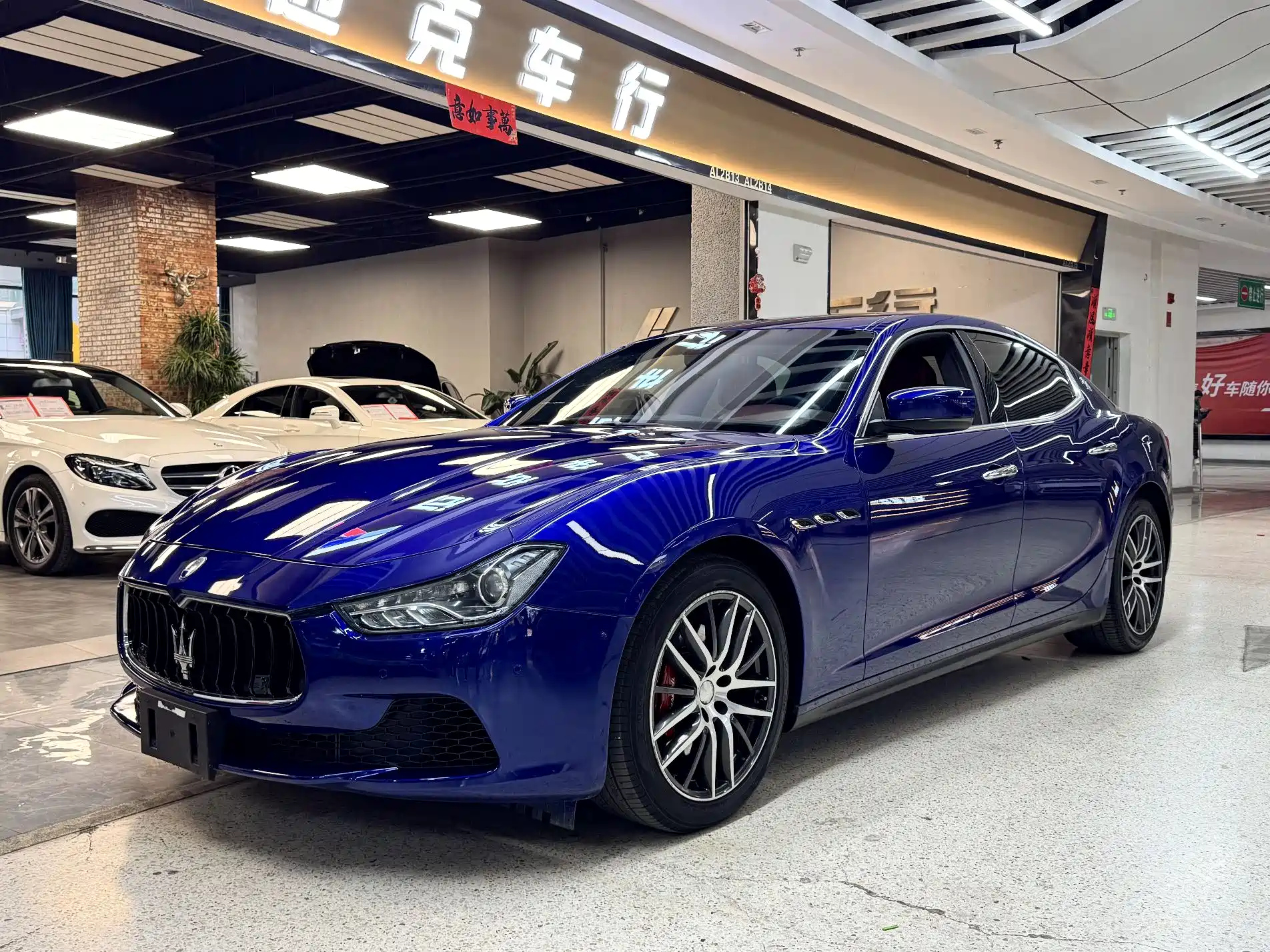 MASERATI GHIBLI 2014