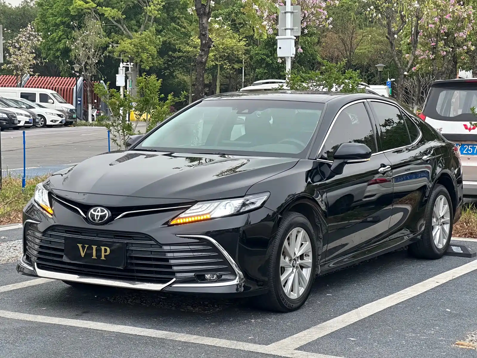TOYOTA CAMRY 2021