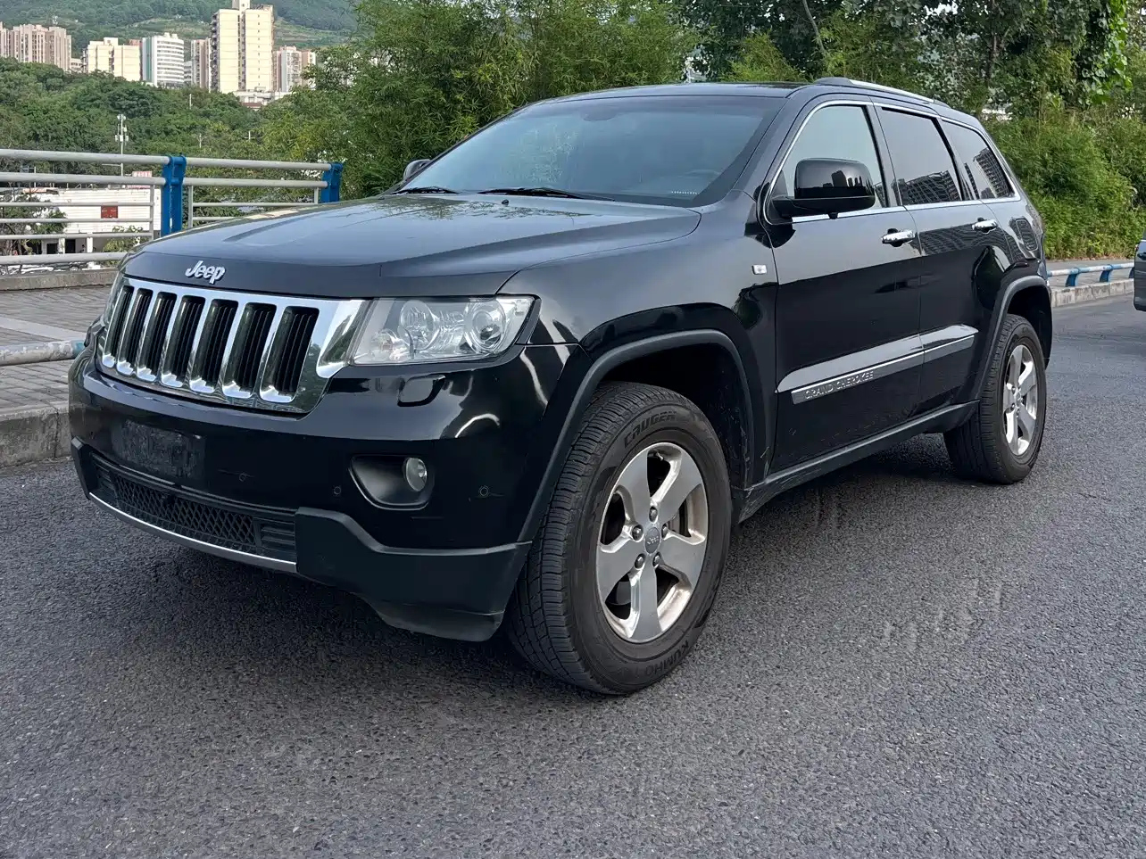 JEEP GRAND CHEROKEE IMPORT 2012