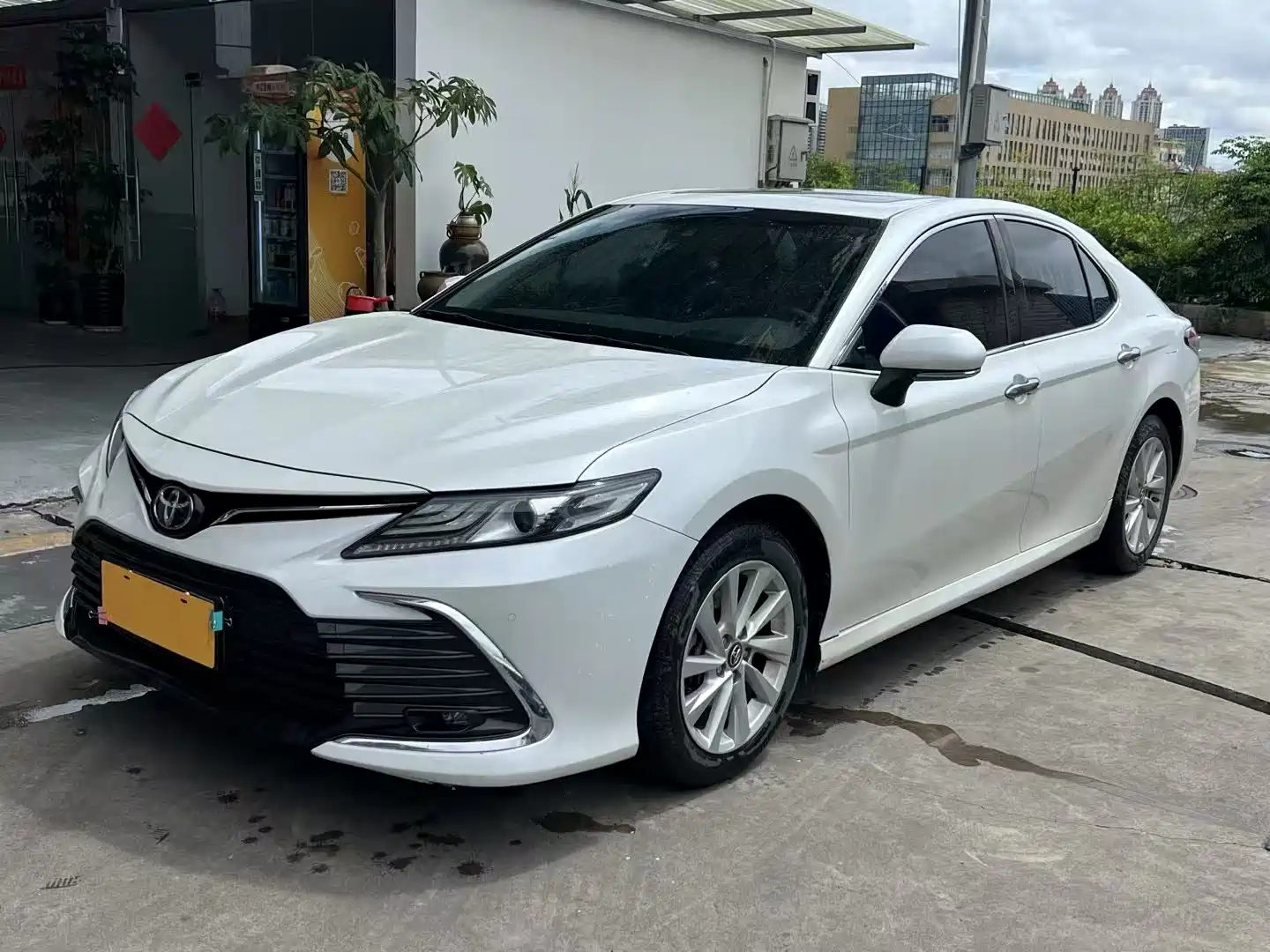TOYOTA CAMRY 2021