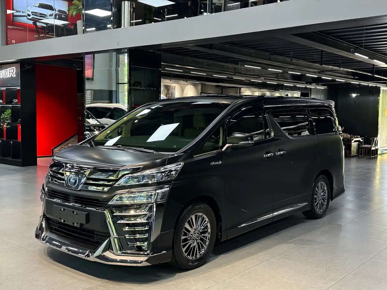 TOYOTA VELLFIRE 2020