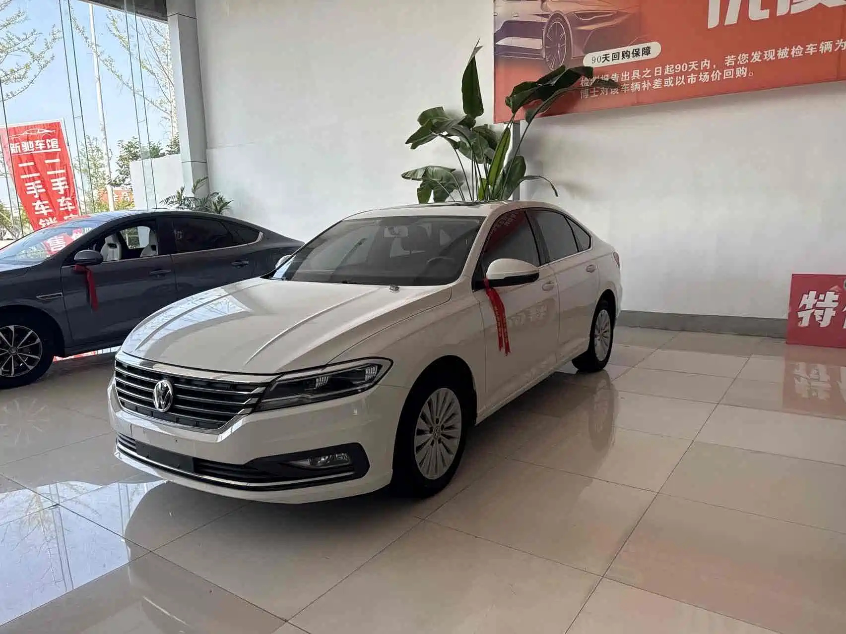 VOLKSWAGEN LAVIDA 2019