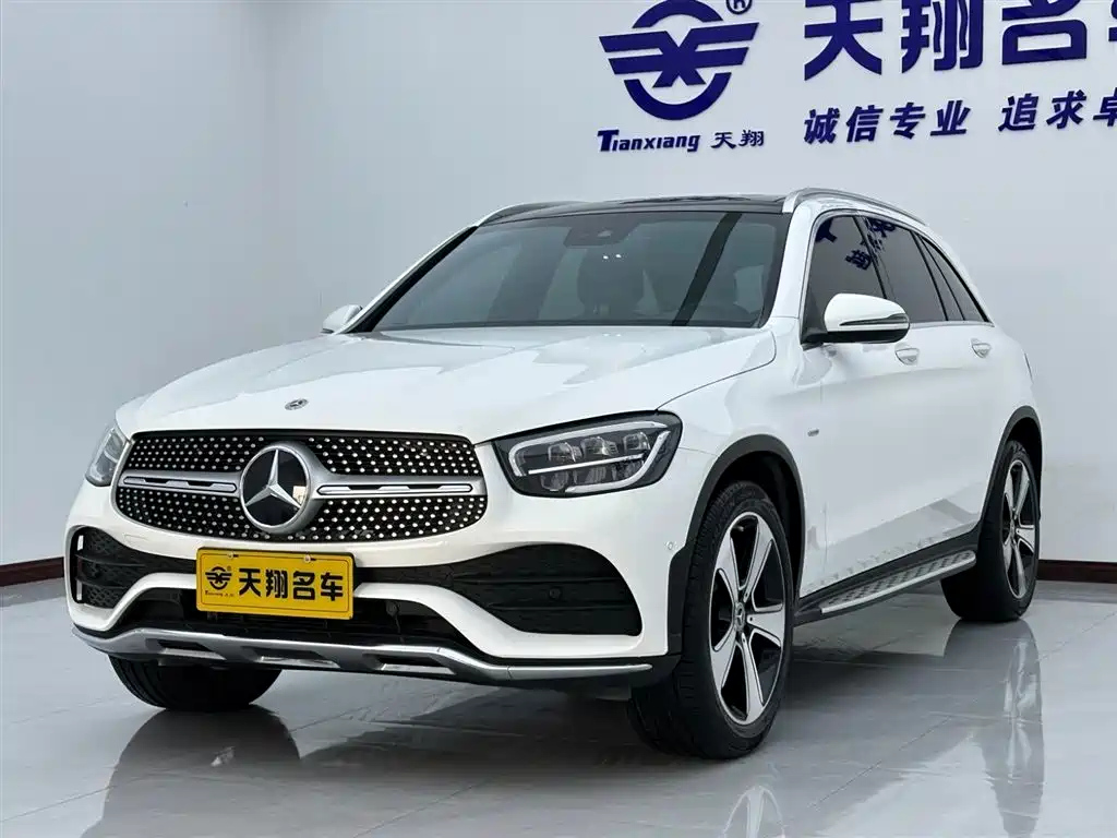 MERCEDES BENZ GLC 2022