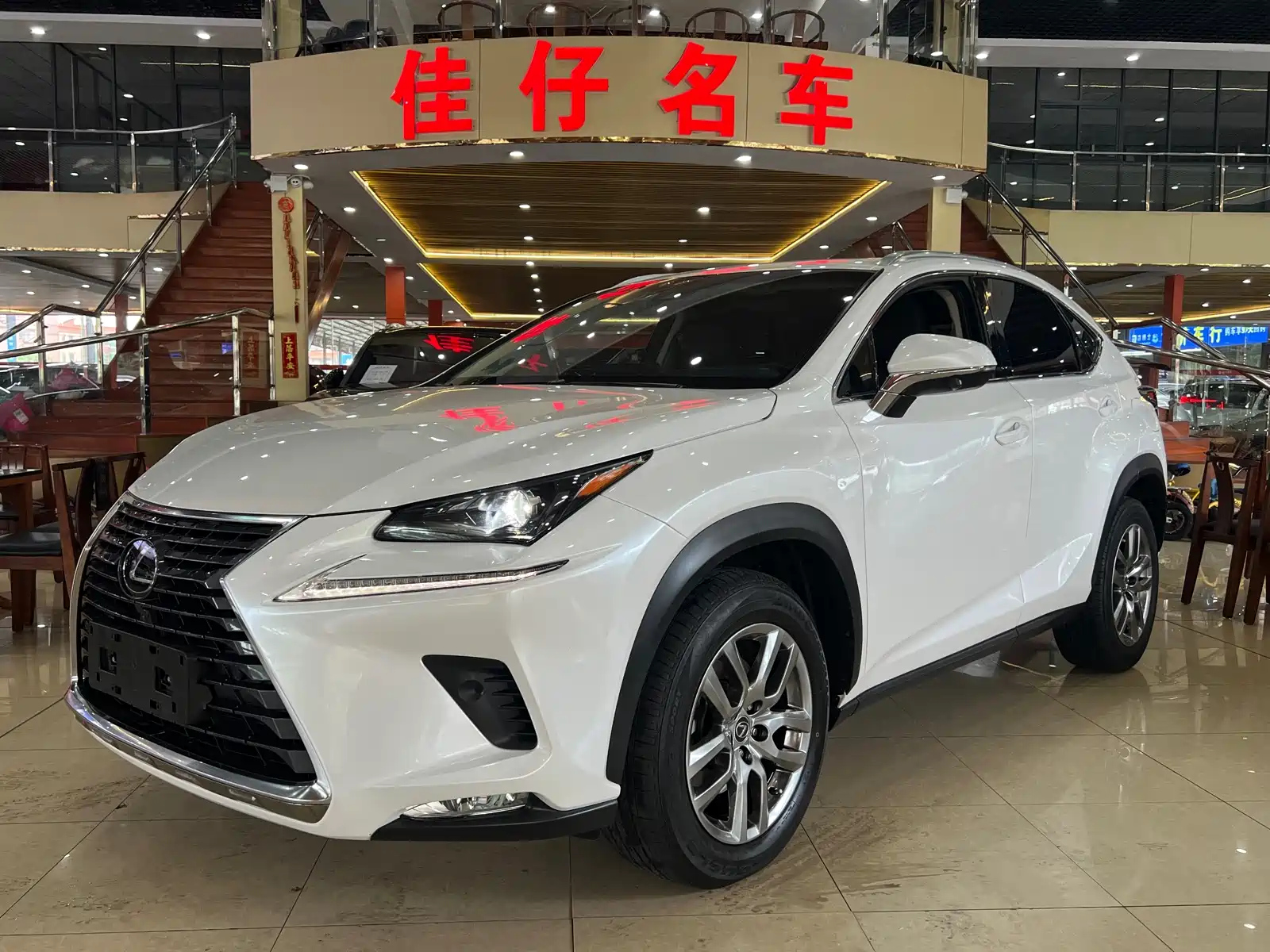 LEXUS NX 2018