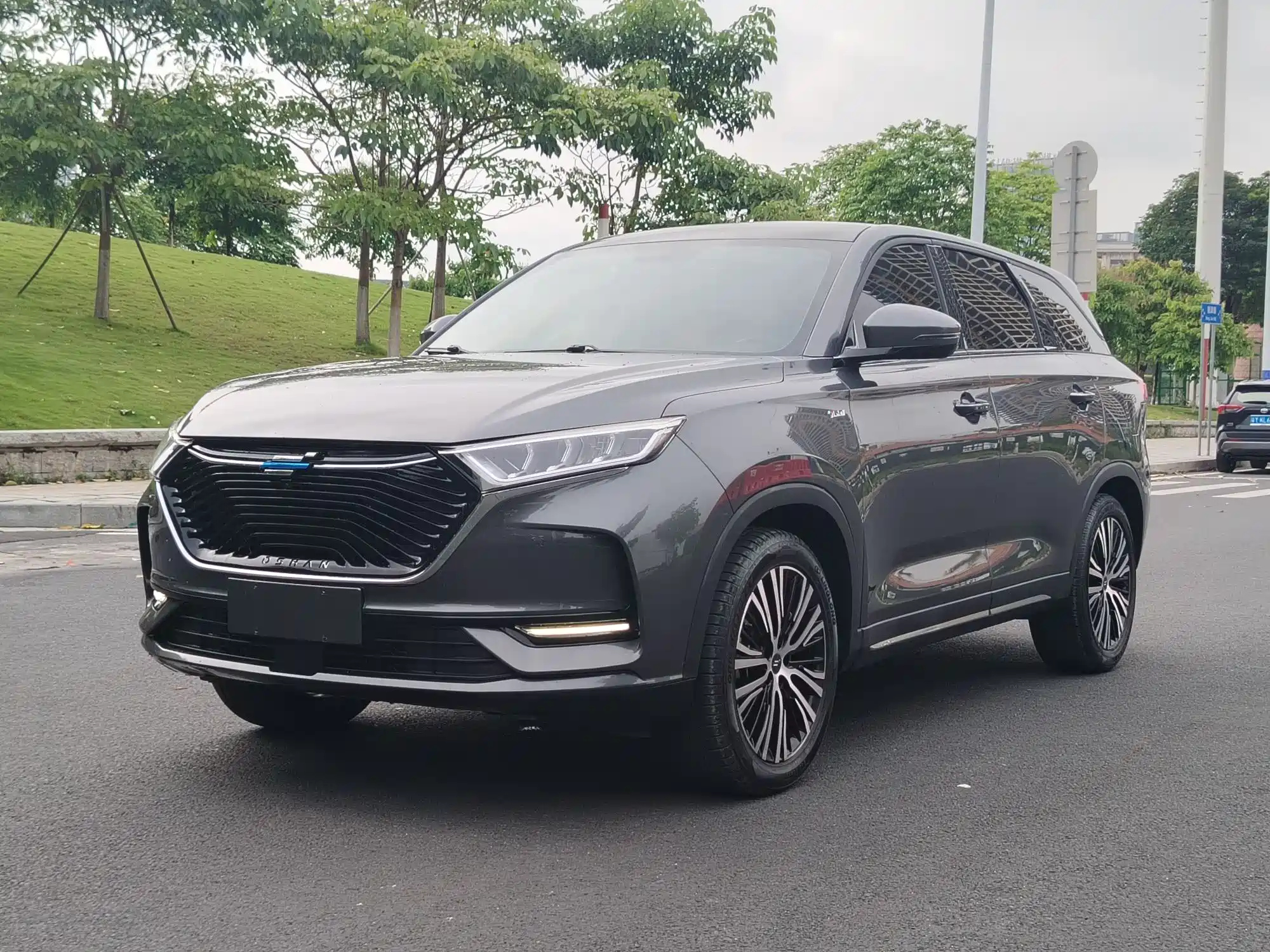 CHANGAN OSHAN X7