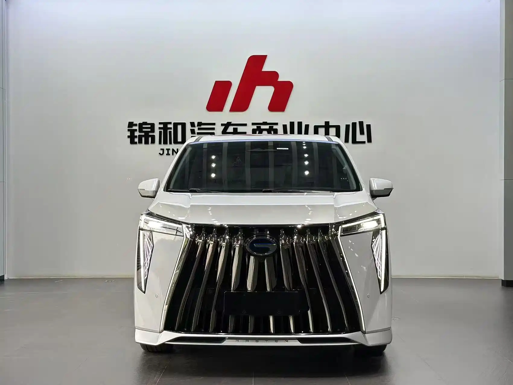 TRUMPCHI E9 2023