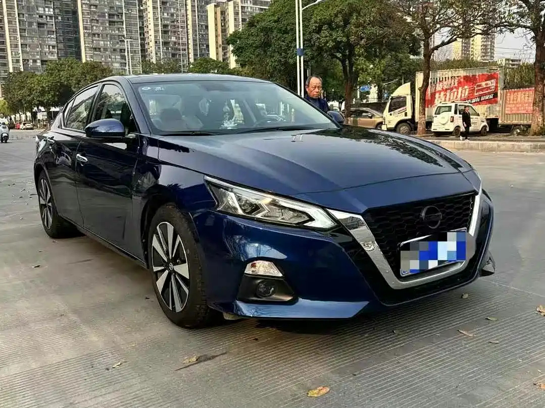 NISSAN TEANA 2021