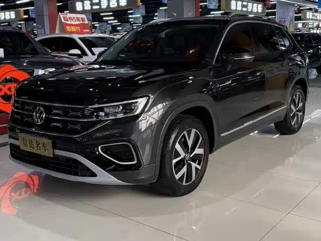 VOLKSWAGEN TAYRON 2023