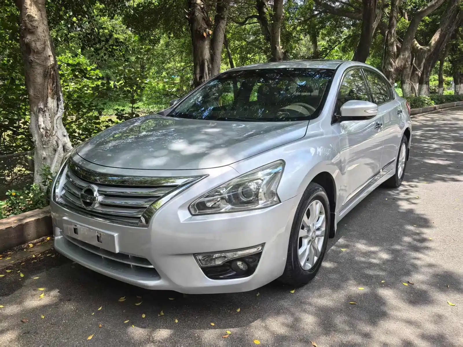 NISSAN TEANA 2013