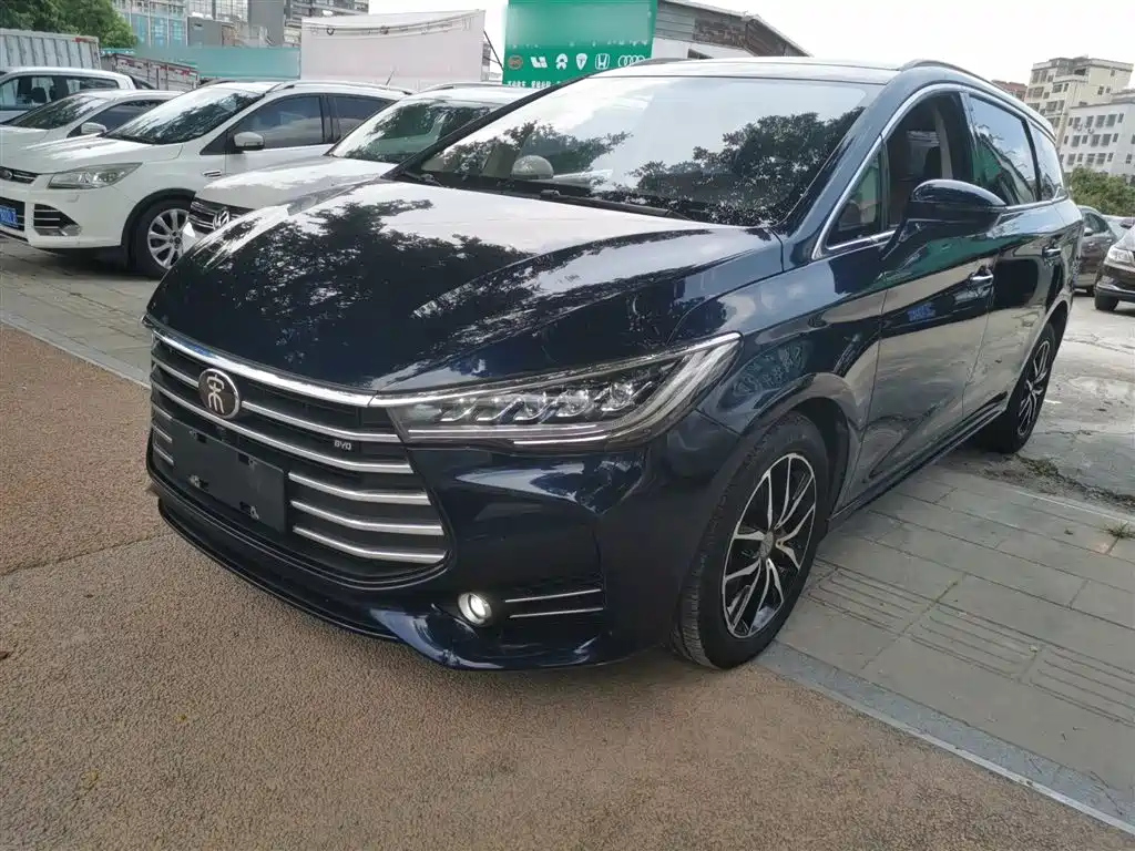 BYD SONG MAX 2018