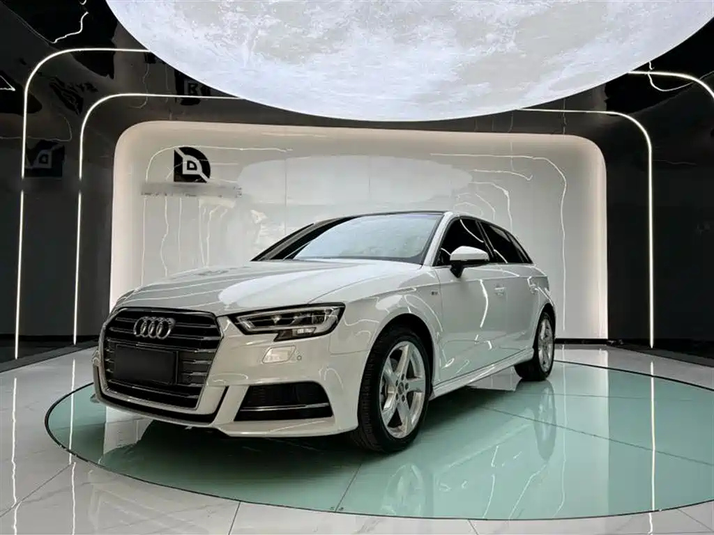 AUDI A3 2020