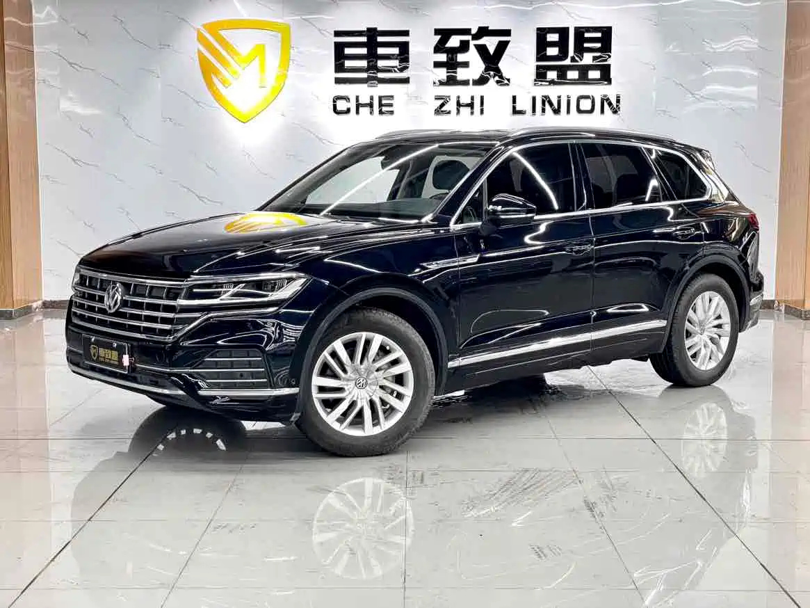 VOLKSWAGEN TOUAREG 2019