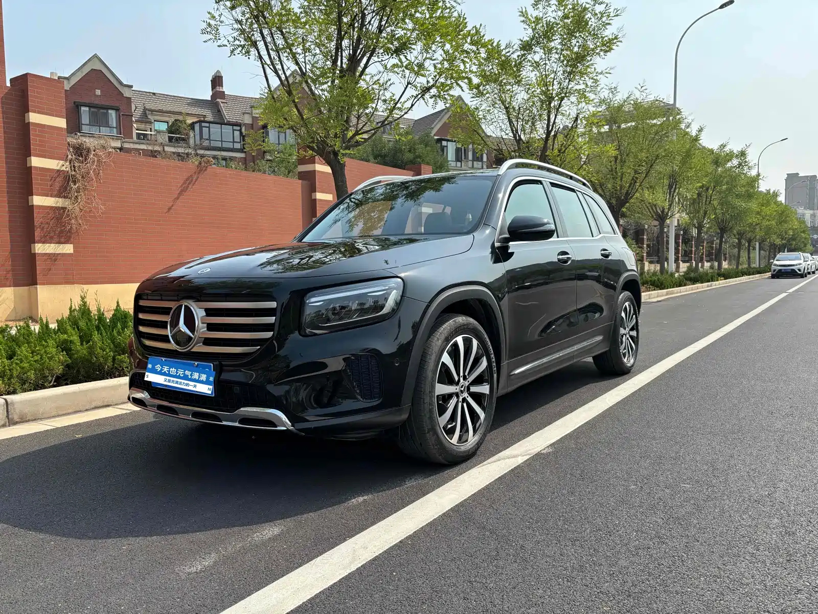 MERCEDES BENZ GLB 2024
