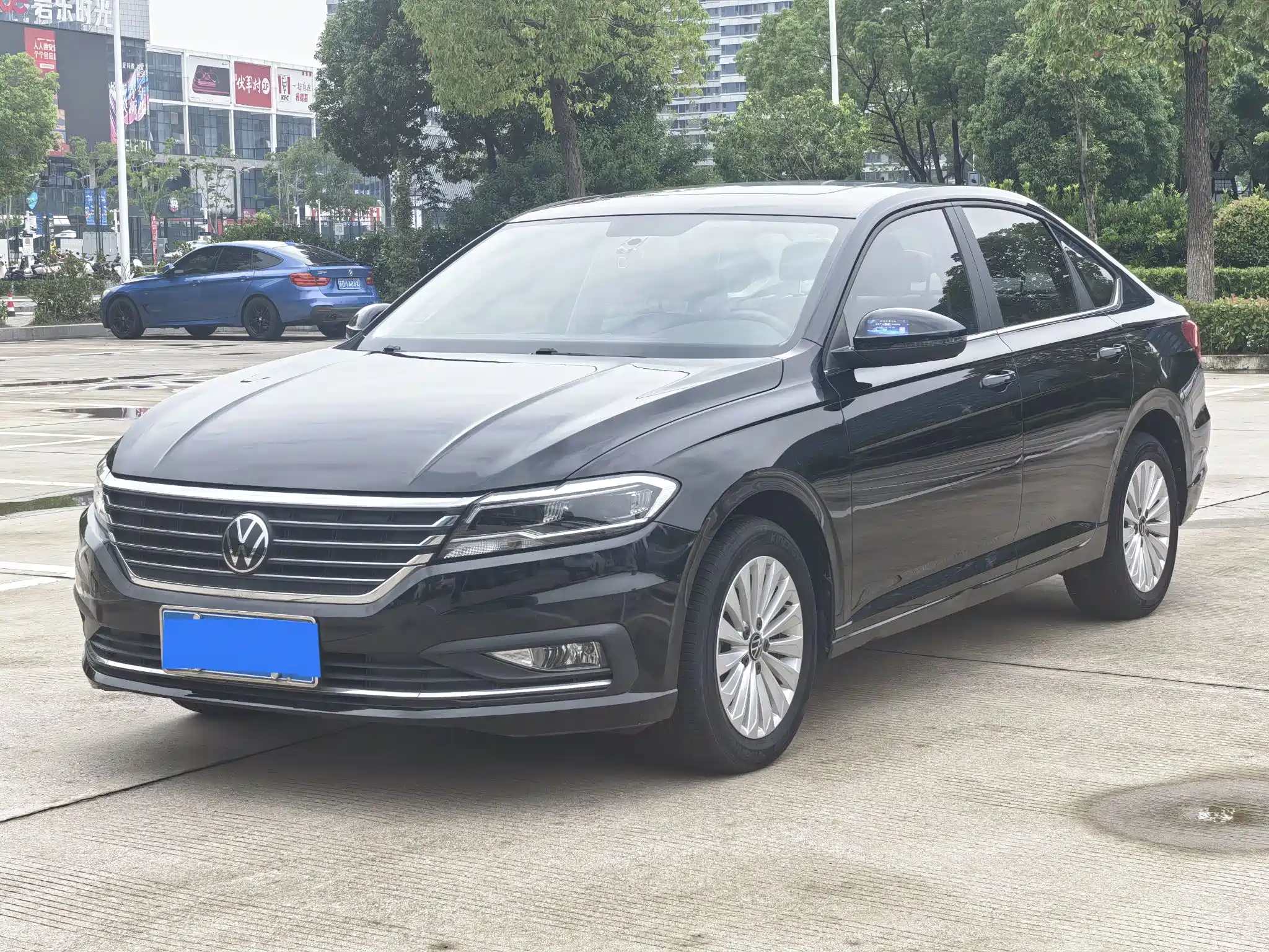 VOLKSWAGEN LAVIDA 2021