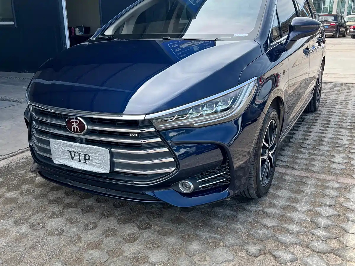 BYD SONG MAX 2017