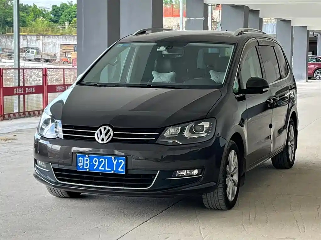 VOLKSWAGEN SHARAN 2014