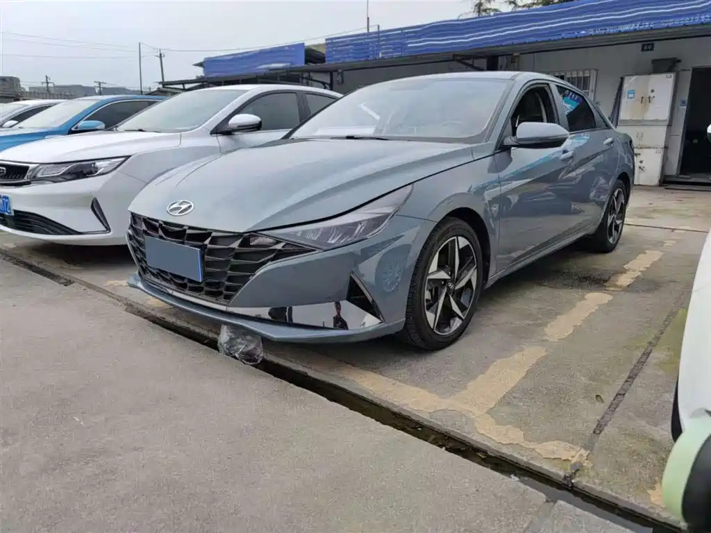 HYUNDAI ELANTRA 2021