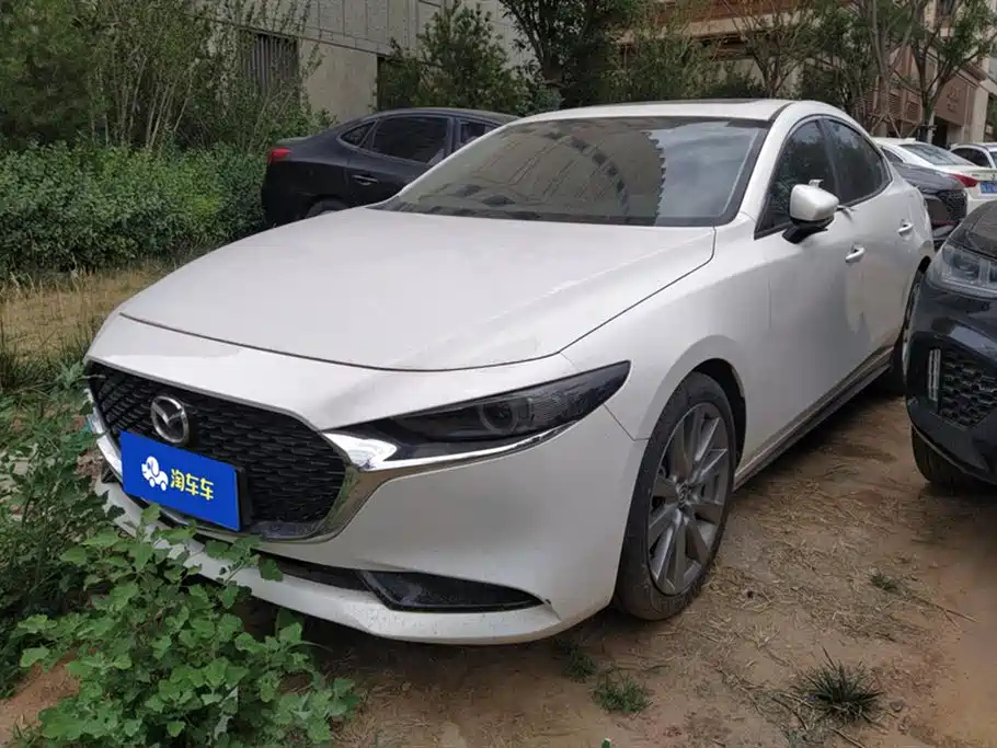 MAZDA 3 AXELA 2021