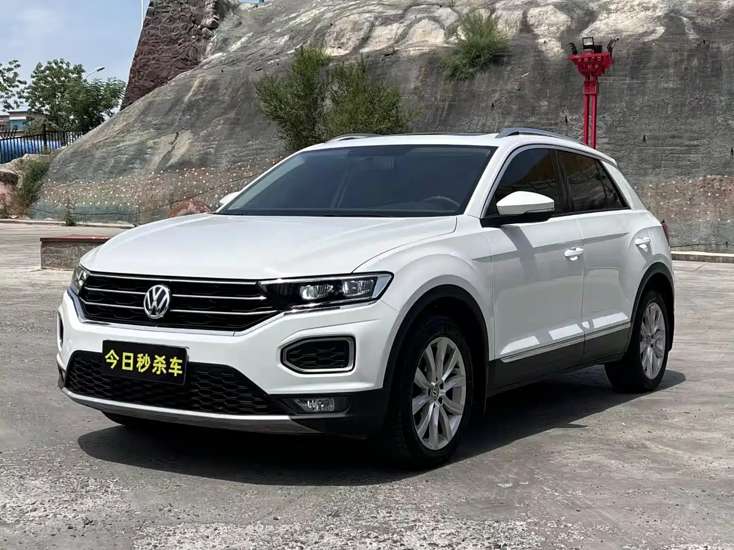 VOLKSWAGEN T-ROC TANGE 2018