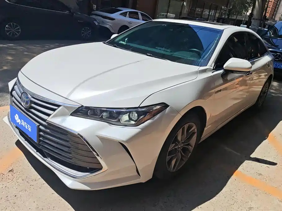 TOYOTA AVALON