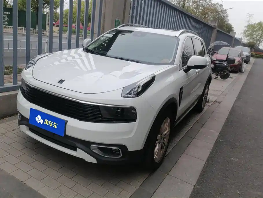 LYNK 01 2017