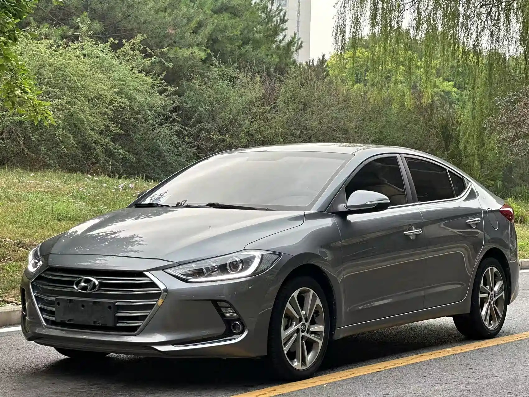 HYUNDAI ELANTRA 2016