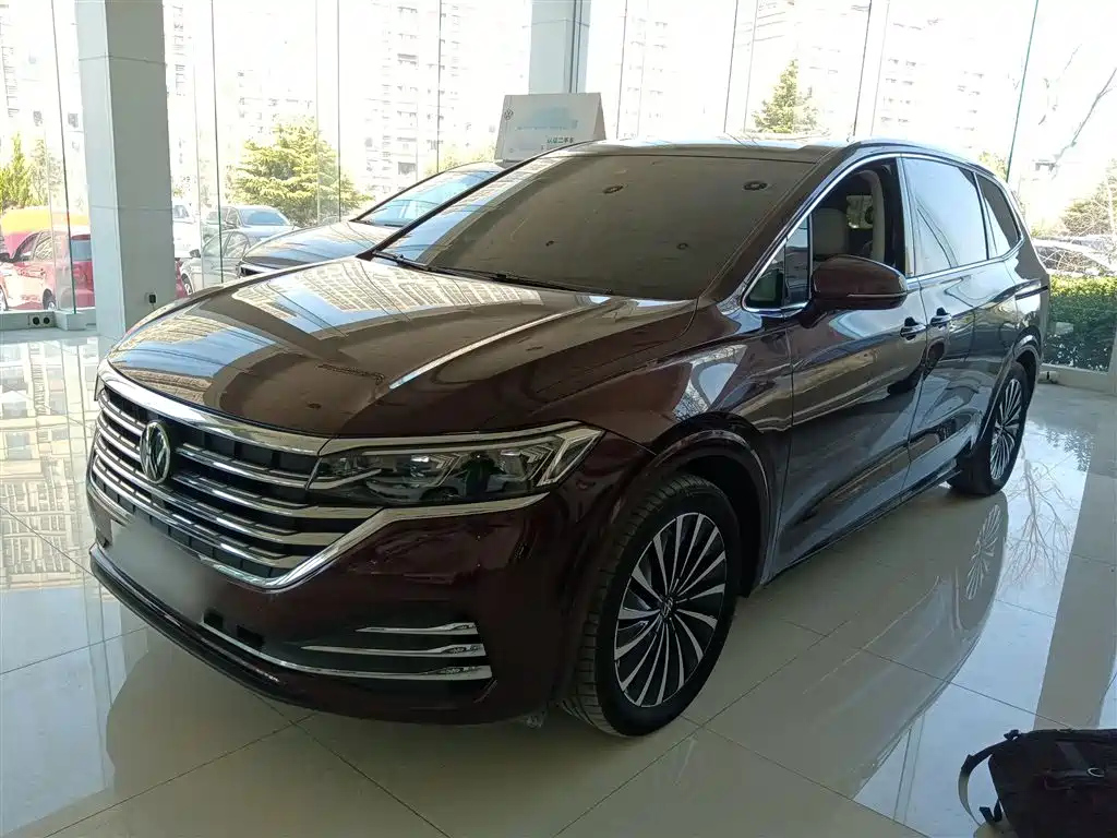 VOLKSWAGEN VILORAN 2022