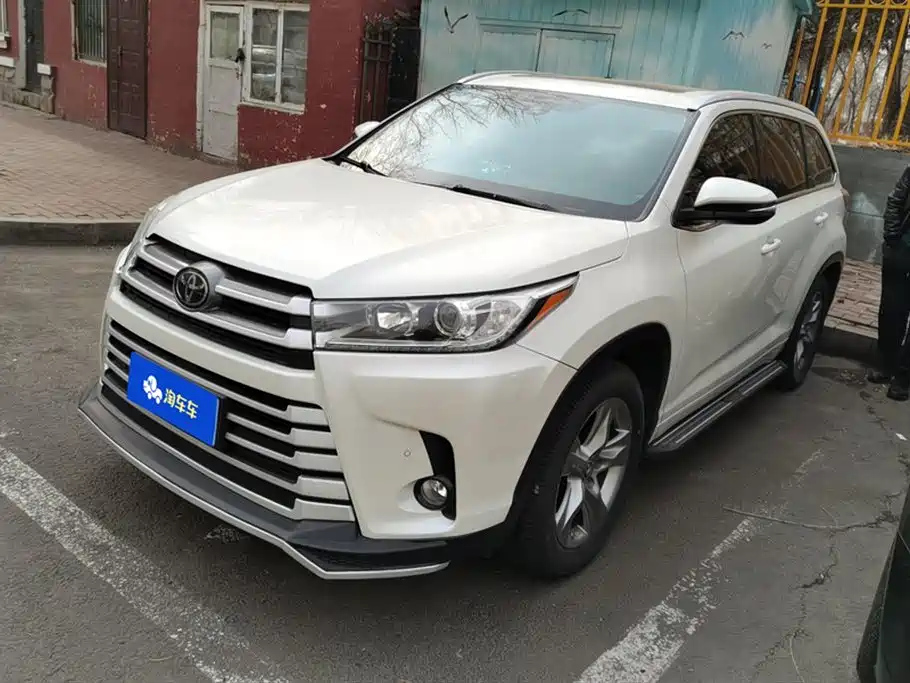 TOYOTA HIGHLANDER 2018