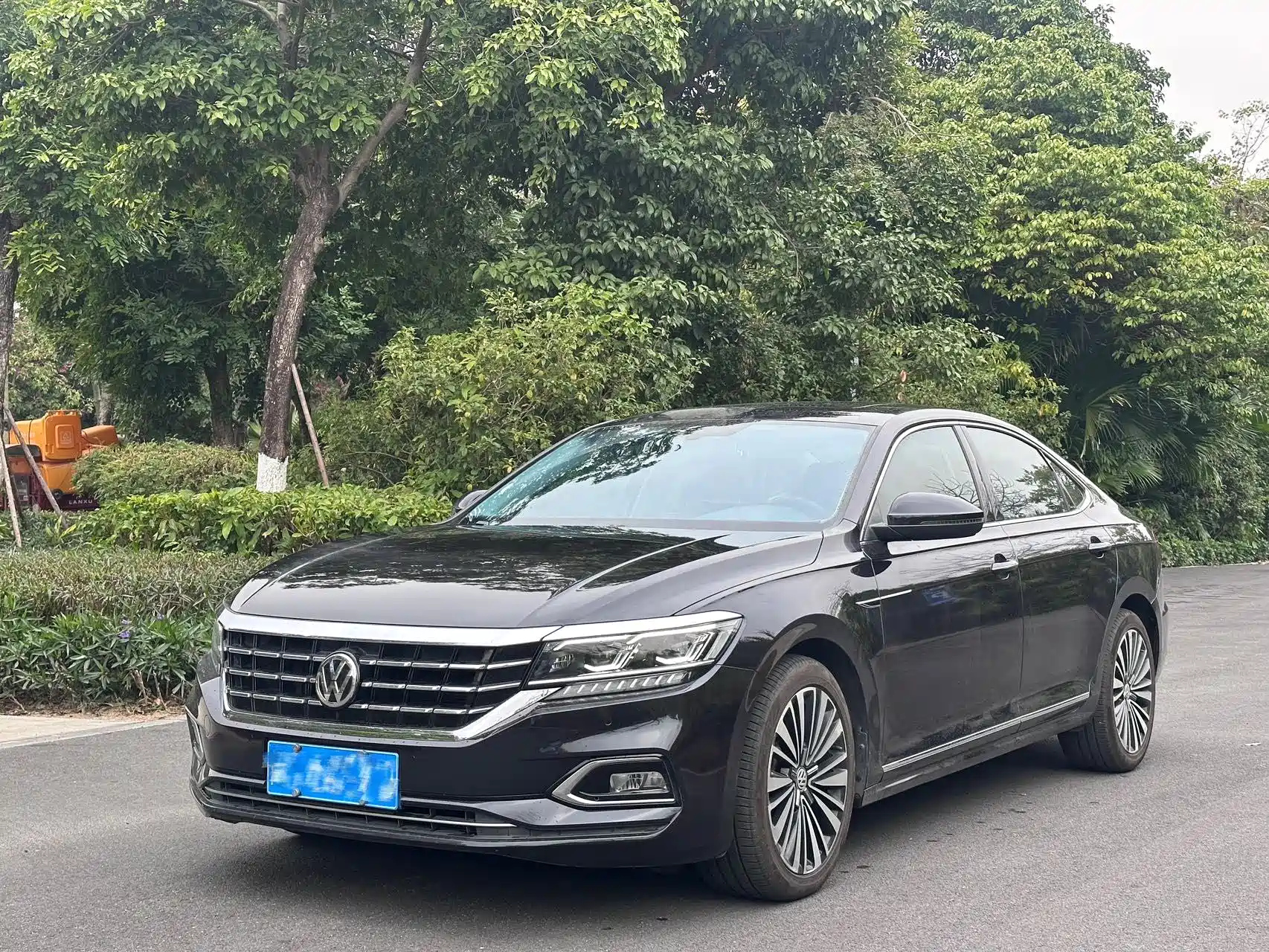 VOLKSWAGEN PASSAT 2020