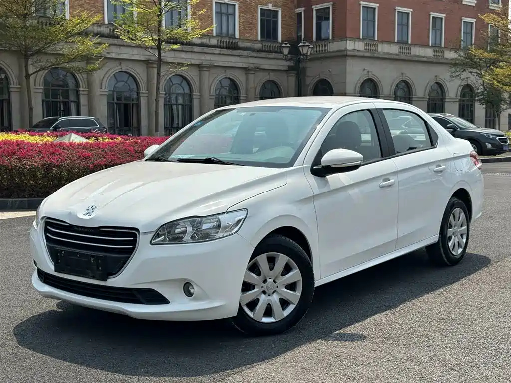 PEUGEOT 301 2016