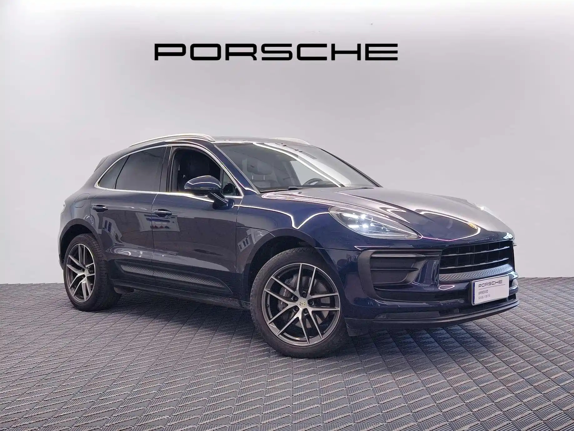 PORSCHE MACAN 2022