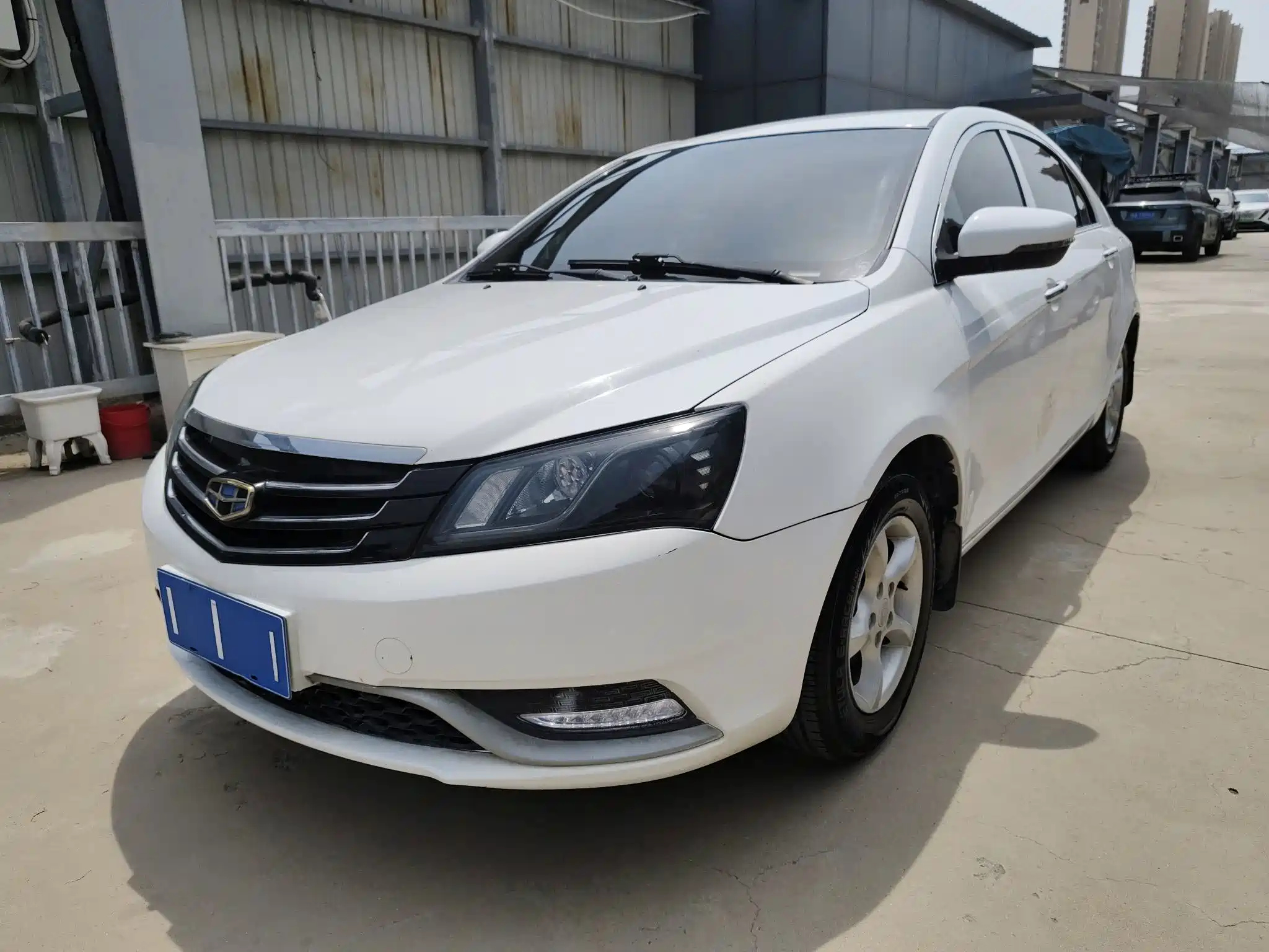 GEELY AUTO EMGRAND 2014