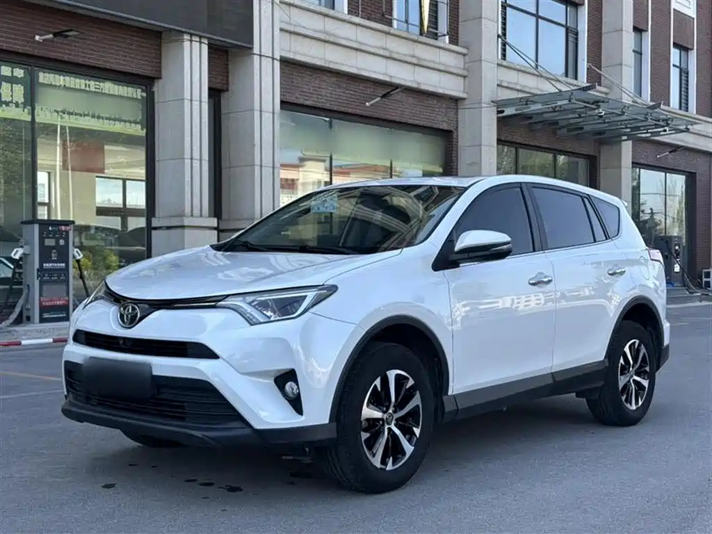 TOYOTA RAV4 RONGFANG 2016