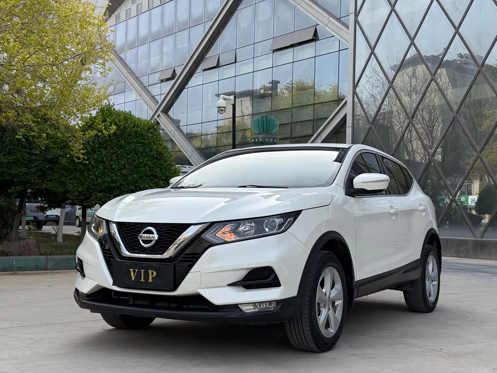 NISSAN QASHQAI 2019