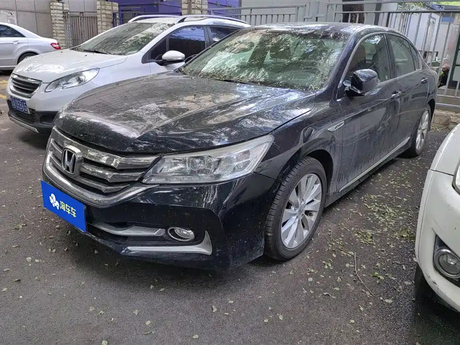 HONDA ACCORD 2015