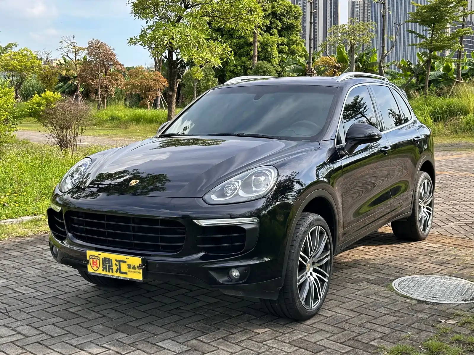 PORSCHE CAYENNE 2015